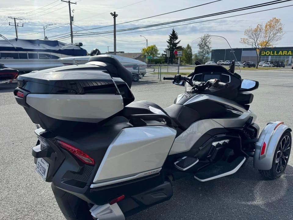 Can-am Rt Limited 2022 alt