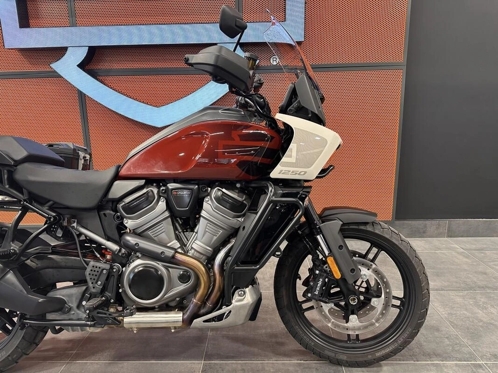 2024 Harley-davidson Adventure Touring alt