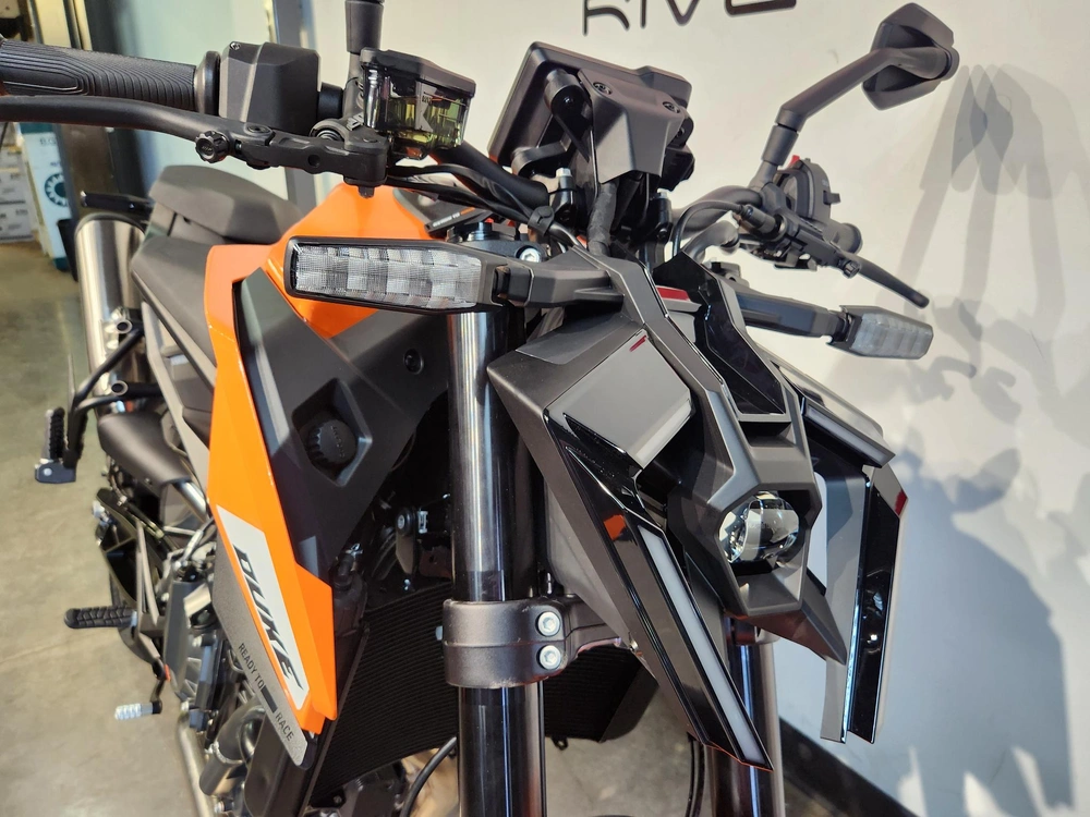 2027 Ktm 790 Duke alt