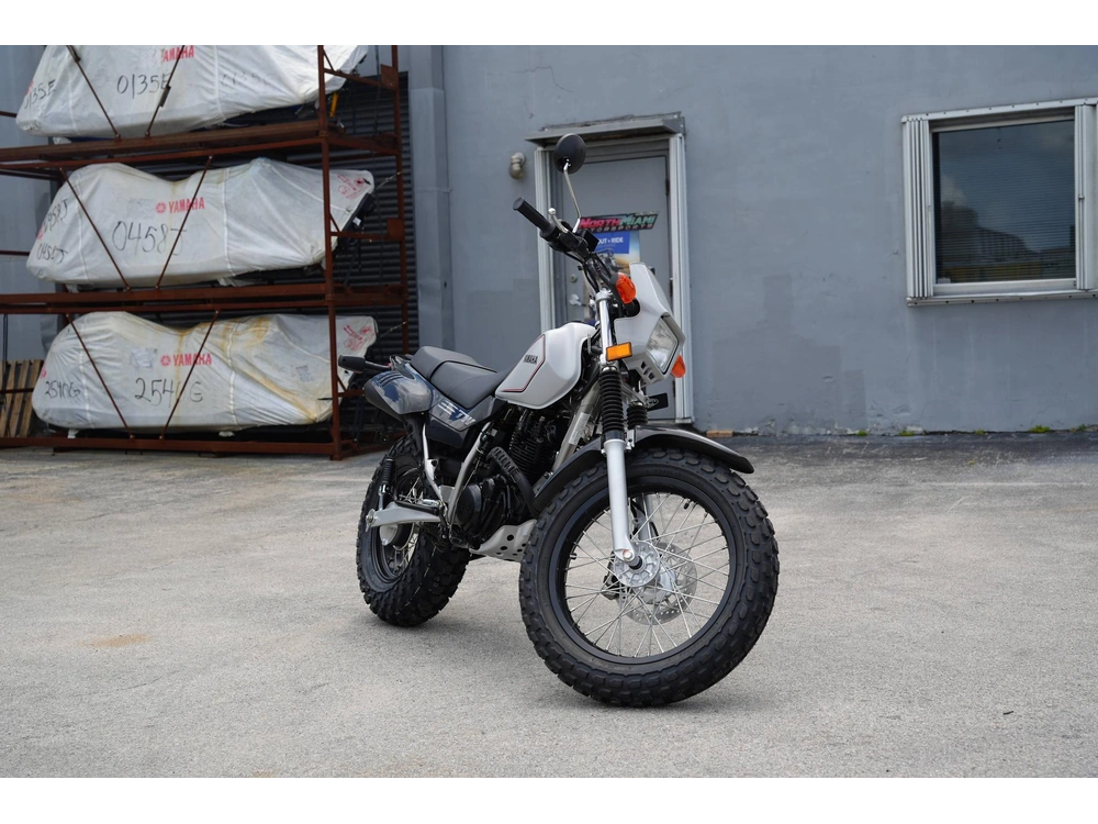 2026 Yamaha Tw200