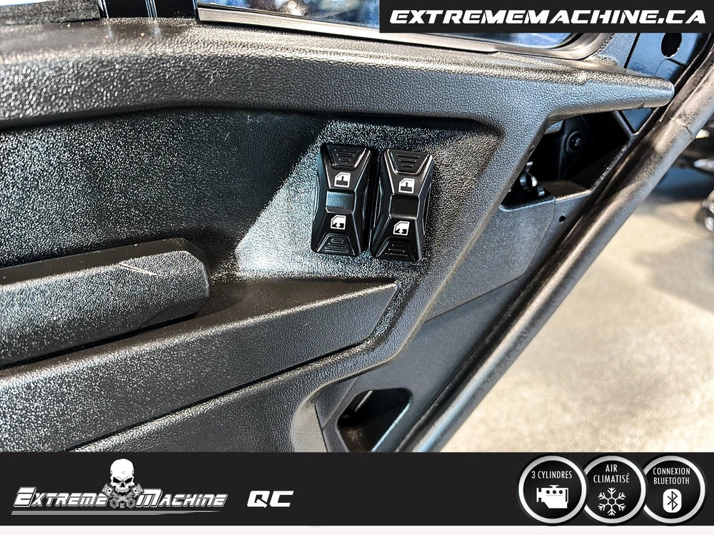 Can-am Can Am Defender Hd11 Limited Moteur 3 Cylindres!!! 2026 alt