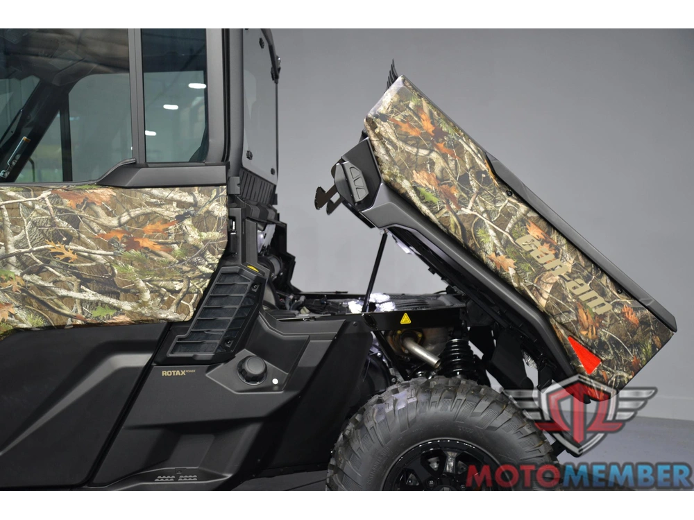 2026 Can-am Defender Xt Cab Hd11 With 10.25 In.display Dark Wildland Camo