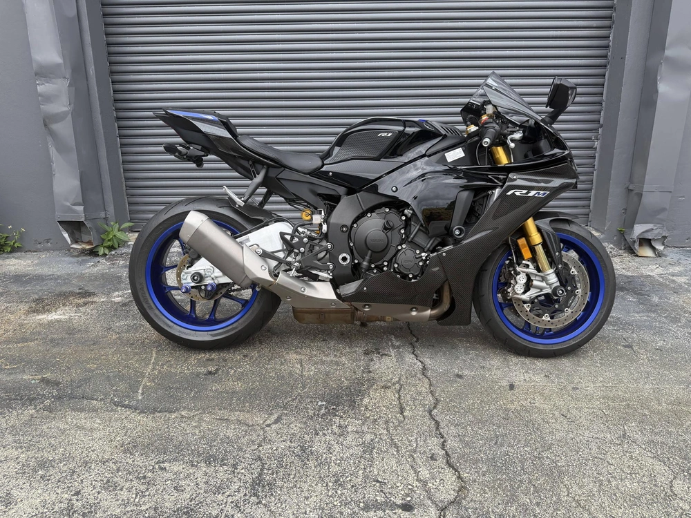 2021 Yamaha Yzf-r1m