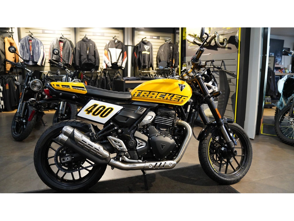 2027 Triumph Street Tracker 400 alt