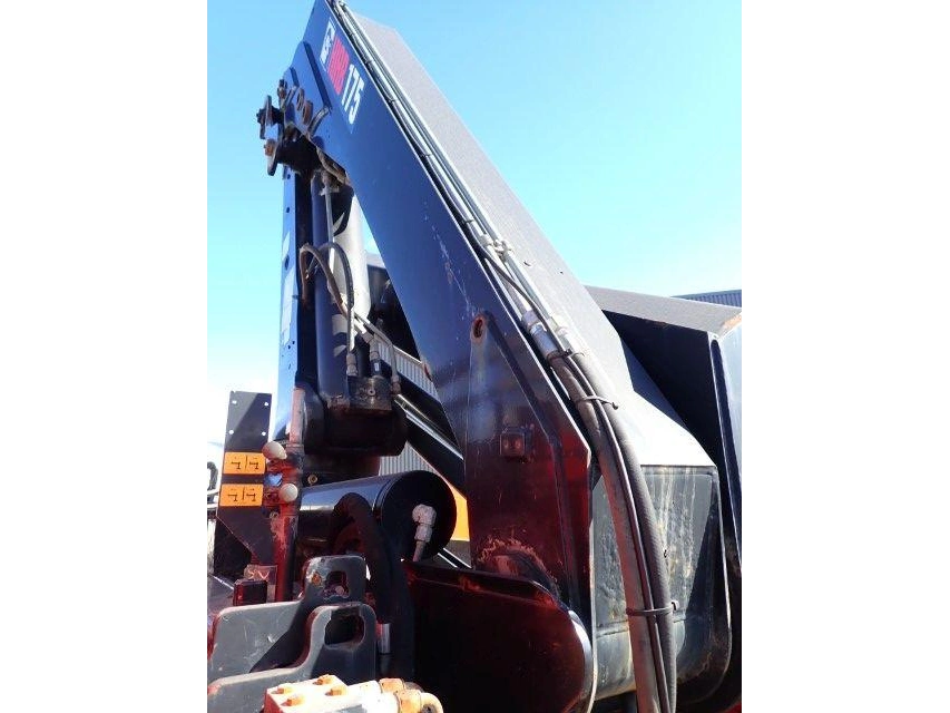 International 7600 2010