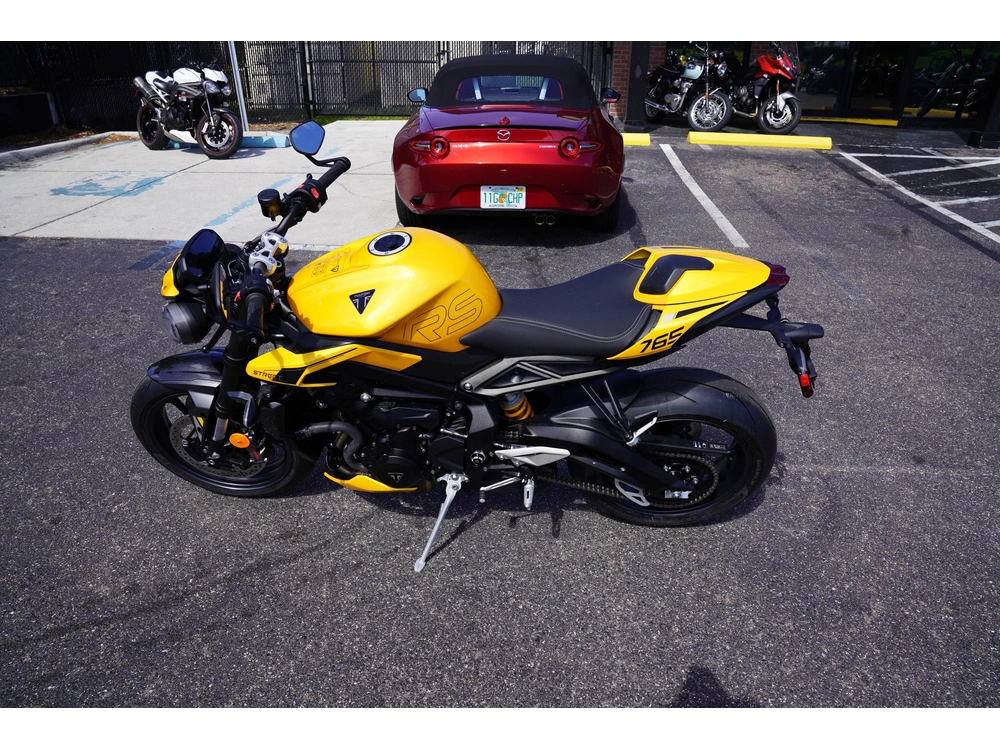 2026 Triumph Street Triple 765 Rs alt
