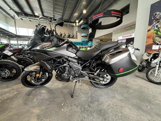 2026 Kawasaki Versys 650 Abs Lt Versys 650 Versys650 Sacoches Bas Km alt