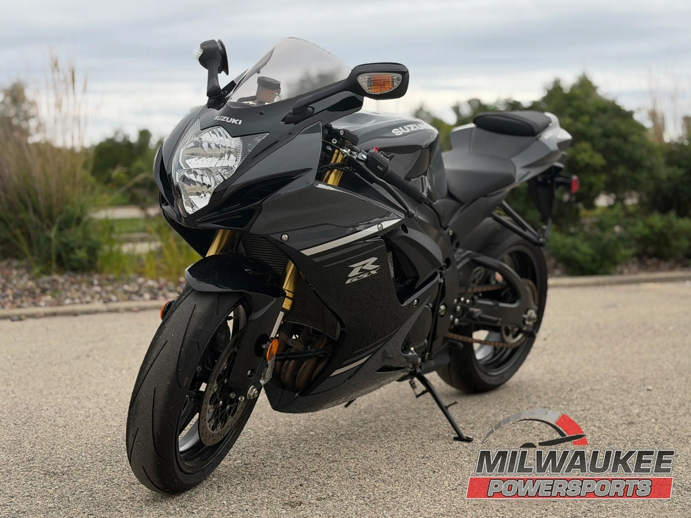 2025 Suzuki Gsx-r750z alt