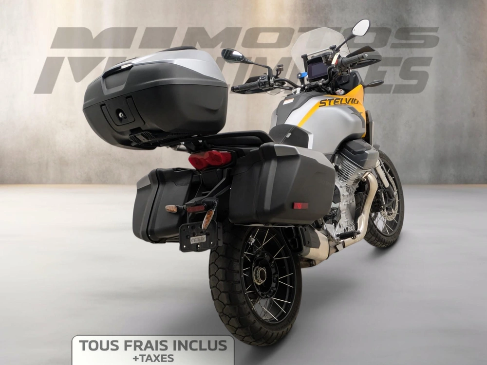2024 Moto Guzzi Stelvio alt