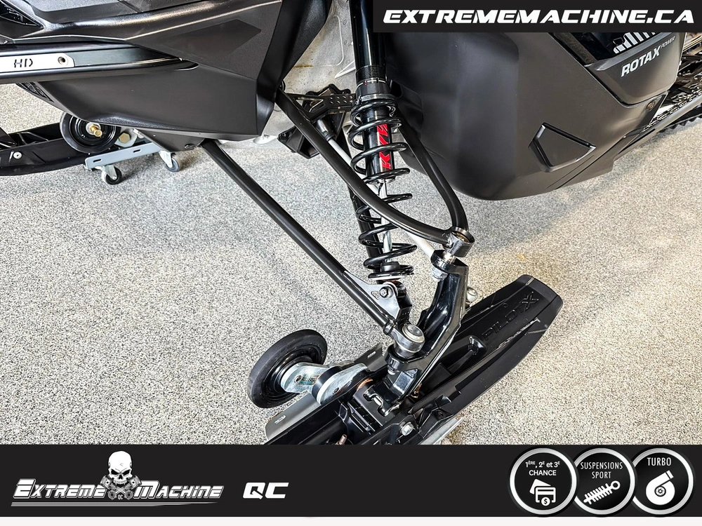 Skidoo Renegade X 900 Ace Turbo Très Propre!!! 2019 alt