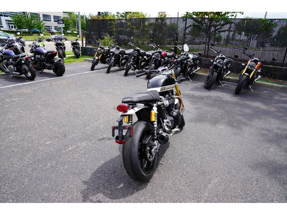 2025 Triumph Speed Twin 1200 Rs alt