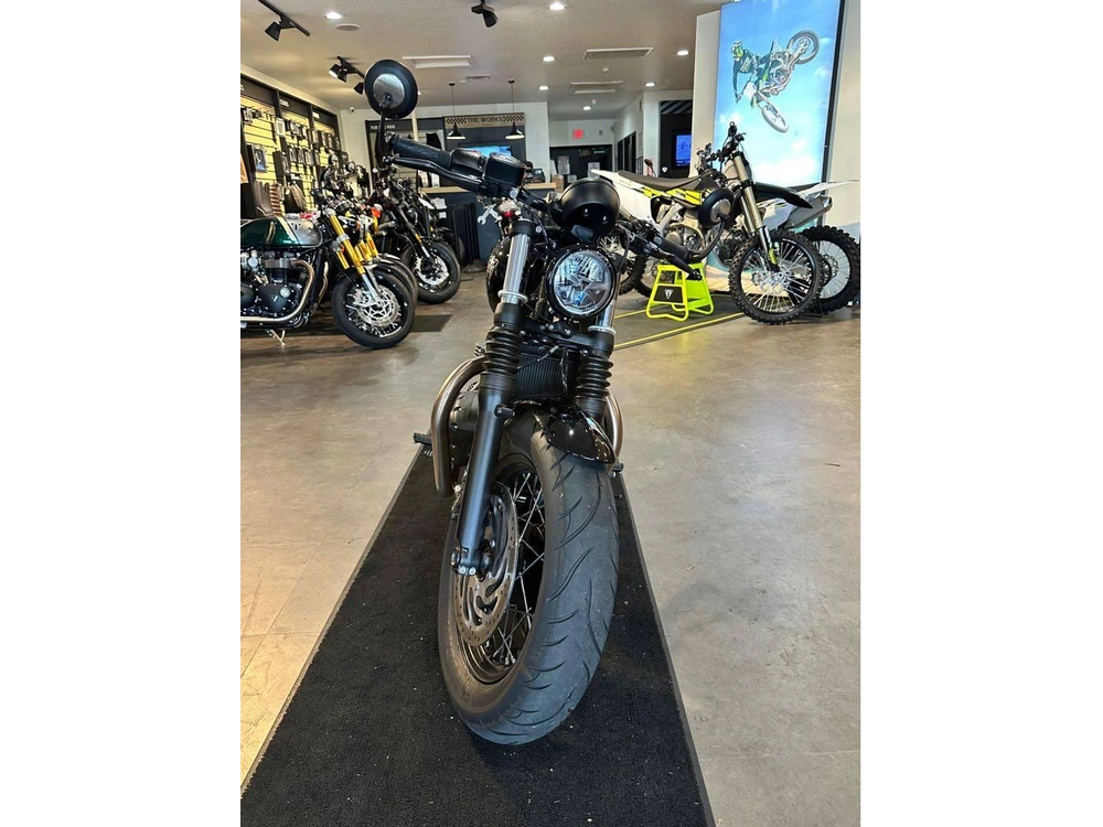 2023 Triumph Bonneville Bobber Chrome Edition alt