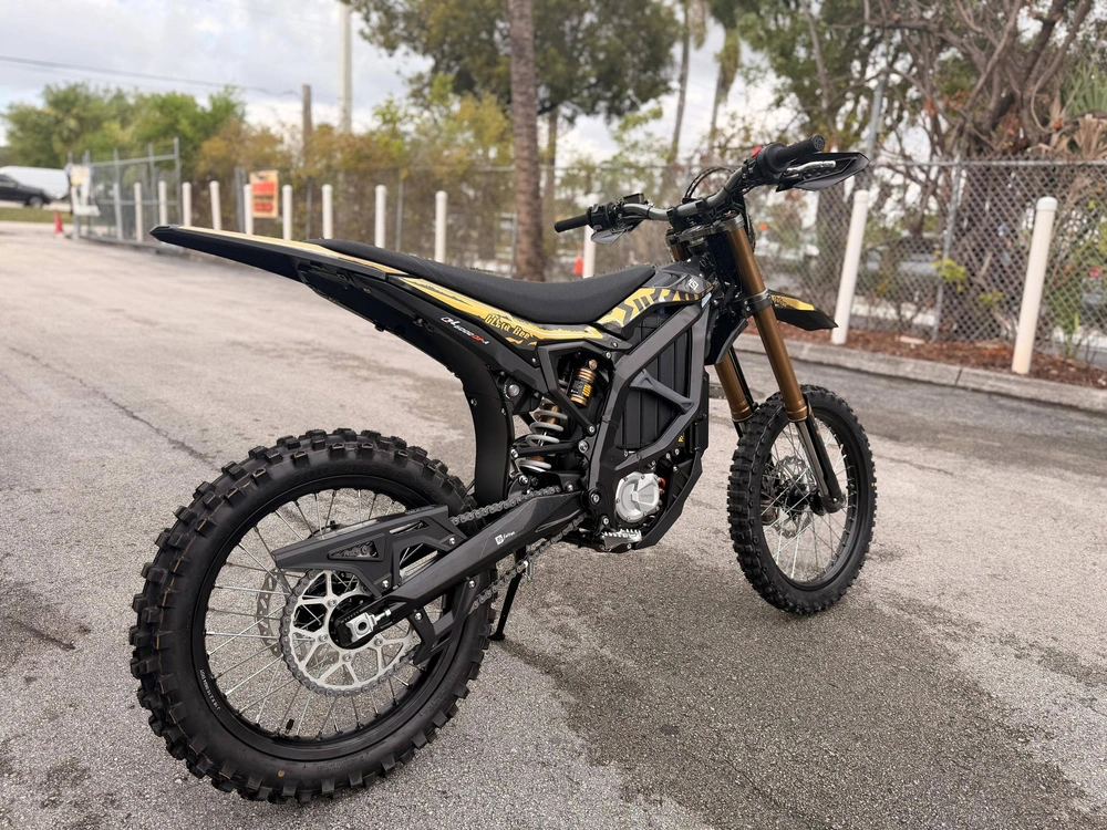 2025 Surron Ultra Bee T Na