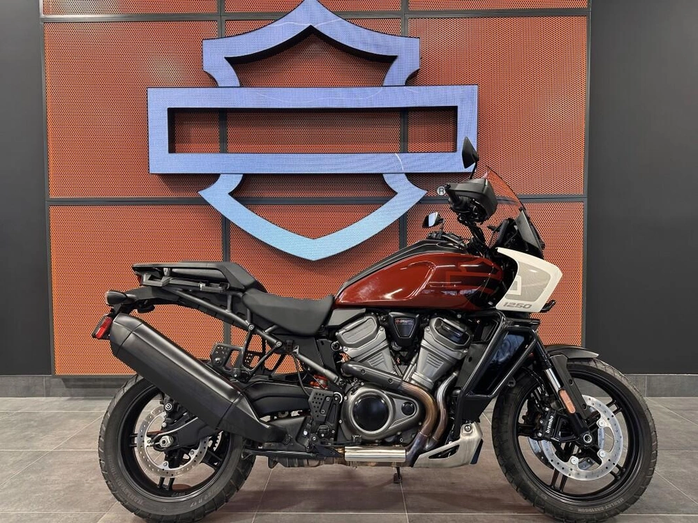 2024 Harley-davidson Adventure Touring alt