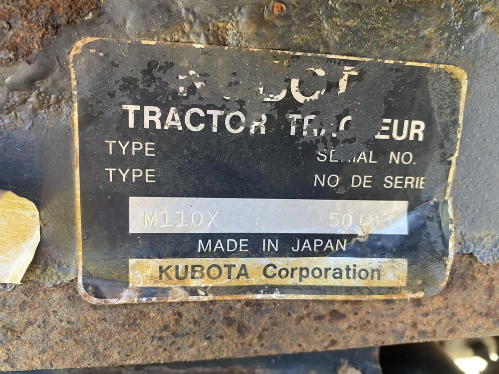 Kubota M110 2010