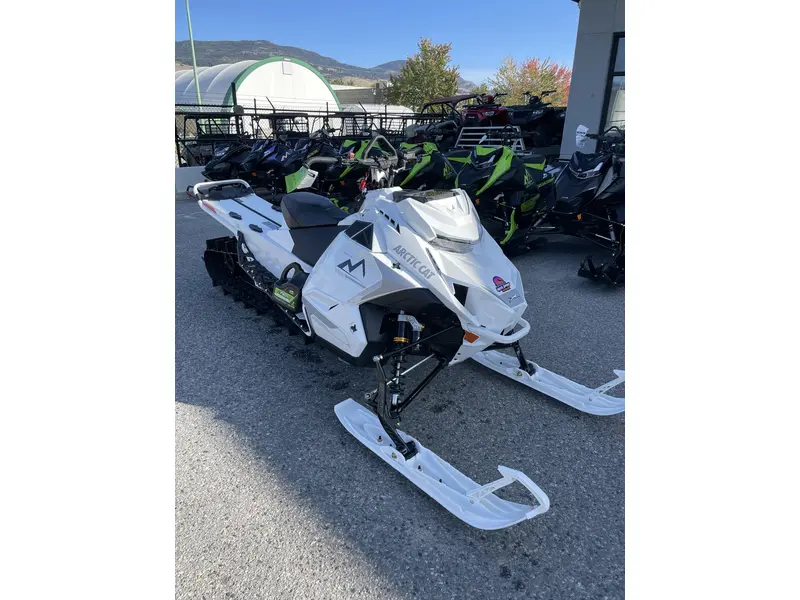 Arctic Cat M 858 SP A1 165 3.0 CN WHT 2027