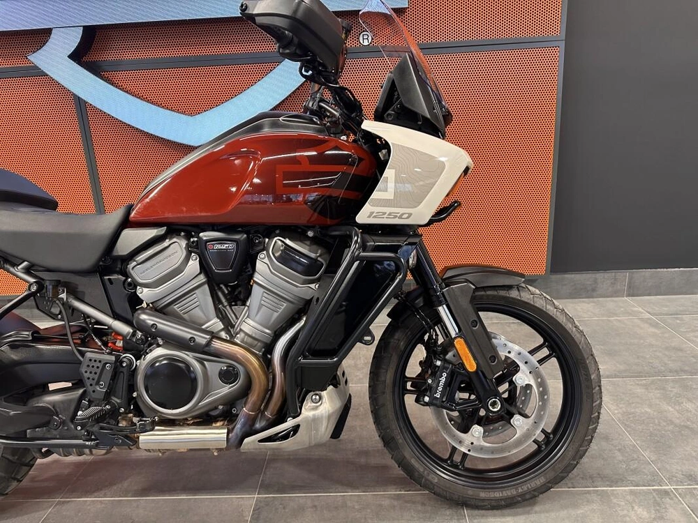 2024 Harley-davidson Adventure Touring alt