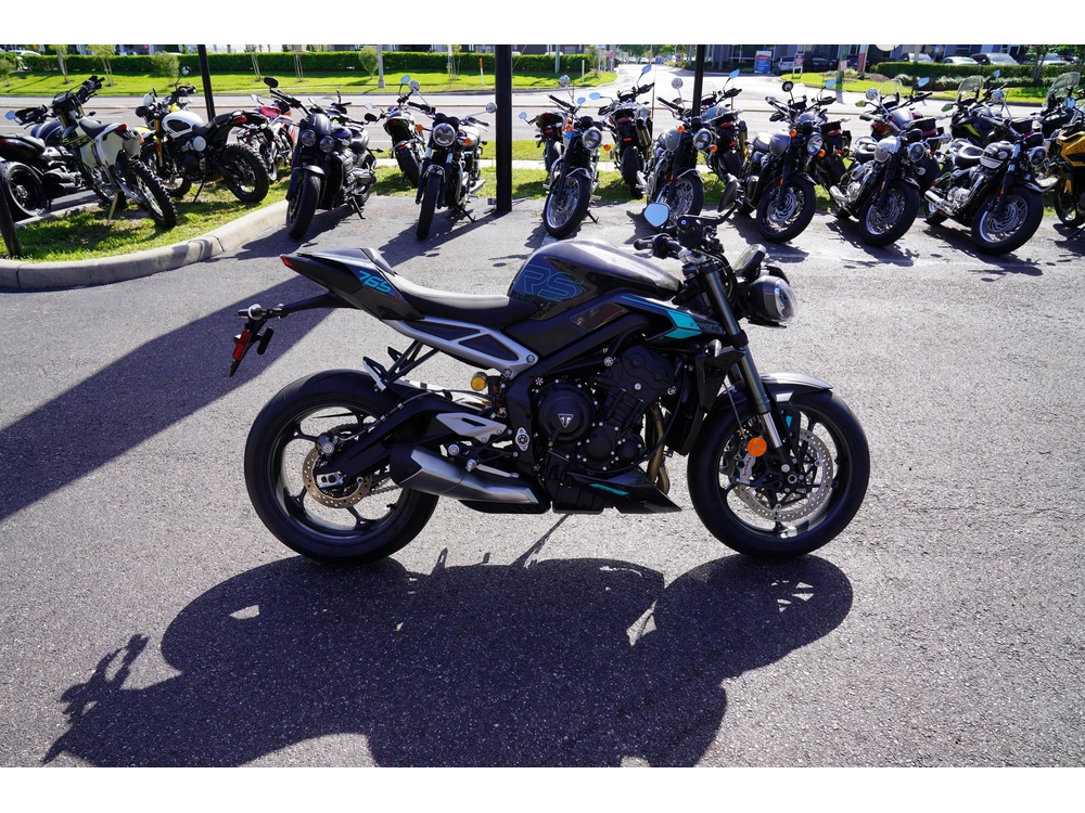 2026 Triumph Street Triple 765 Rs alt