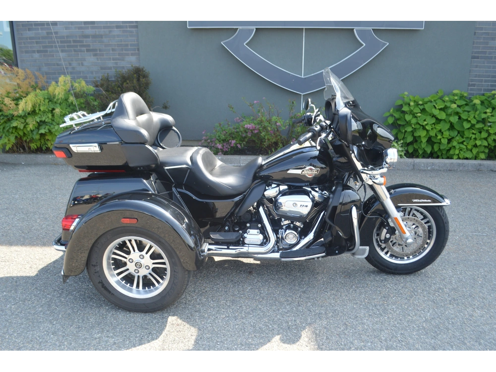 Harley-davidson Flhtcutg Tri Glide Ultra 2024 alt