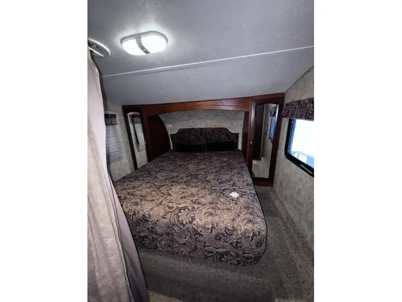 Keystone RV Cougar 27SAB12 2012