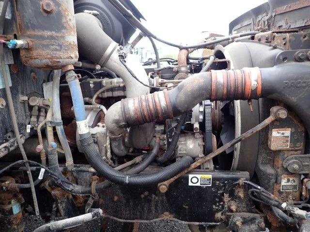 Peterbilt 337 2018