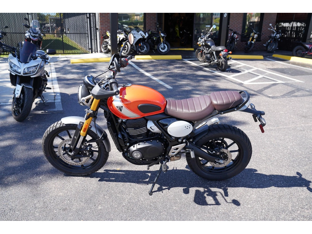 2026 Triumph Scrambler 400 X alt