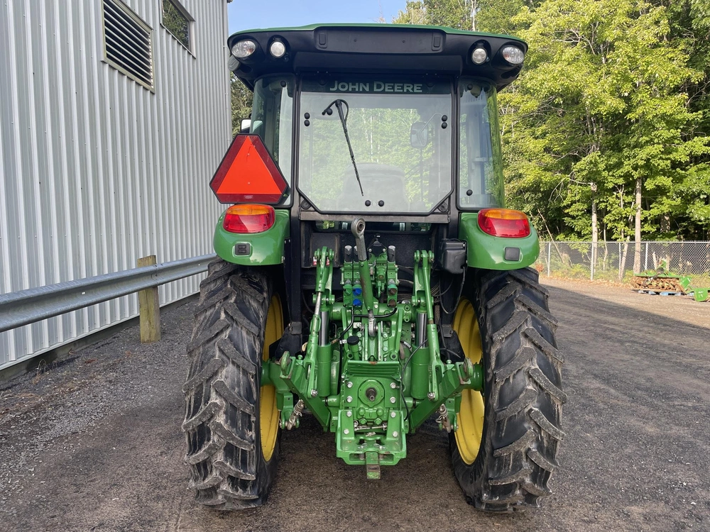 2021 John Deere 5100r alt