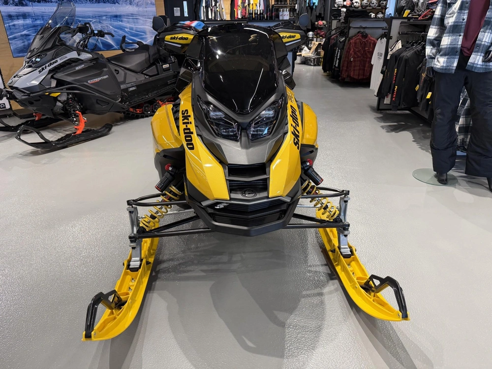 Ski-doo Renegade Xrs 900 Turbo R X-rs 2027 alt
