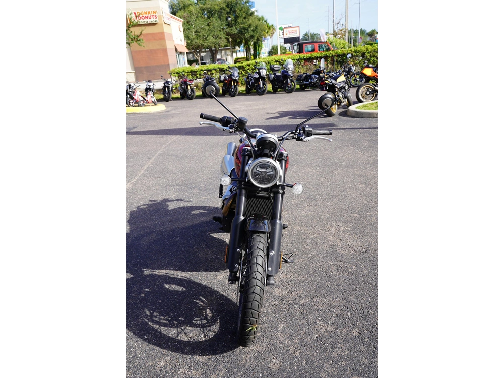 2025 Triumph Scrambler 1200 X alt