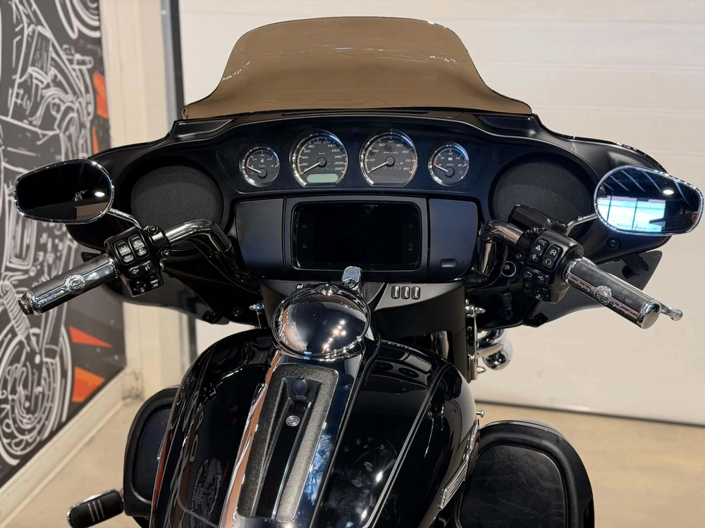 Harley-davidson Triglide Ultra Flhtcutg 2024 alt