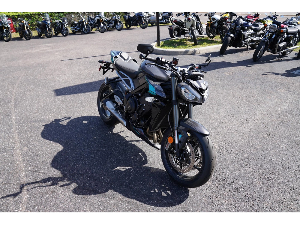 2026 Triumph Street Triple 765 Rs alt