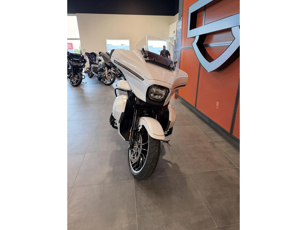 2026 Harley-davidson Grand American Touring alt