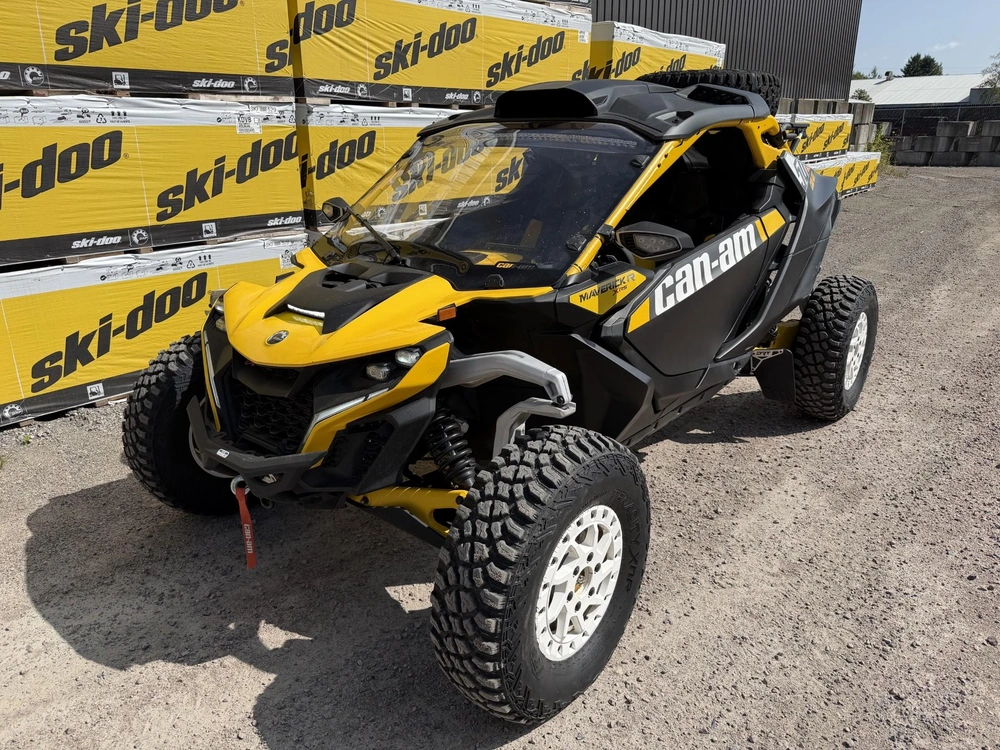 Can-am Maverick R Xrs 240hp X Rs 2024