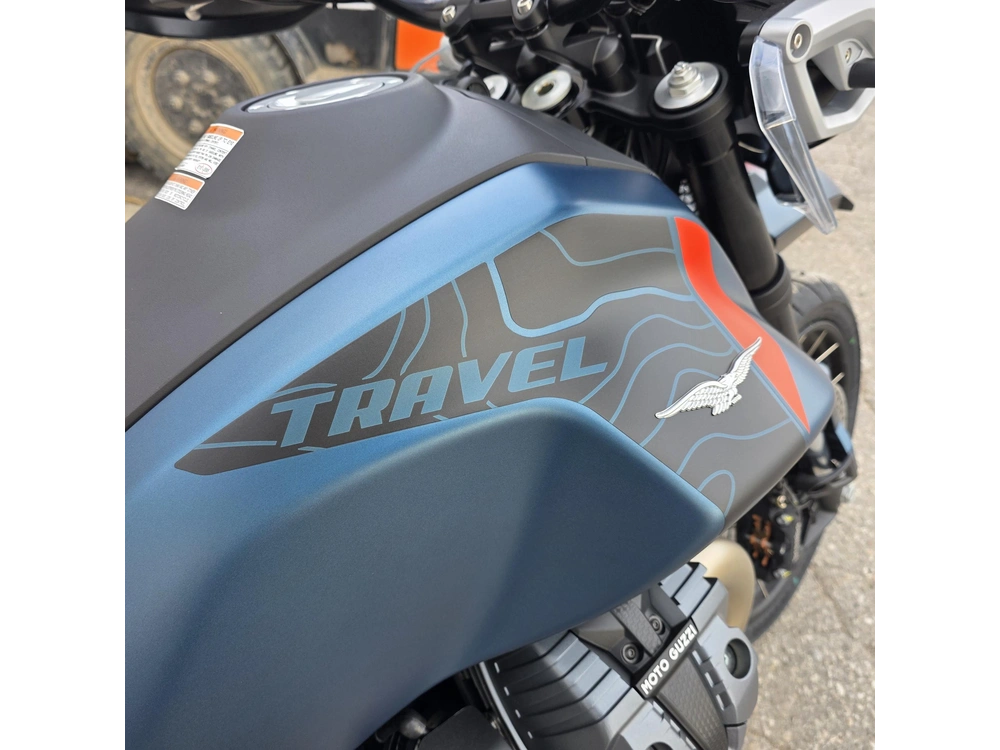 2027 Moto Guzzi V85 Tt Travel alt
