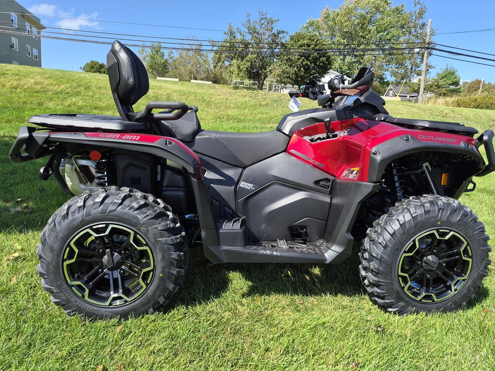 2027 Can-am Outlander Max Xt 1000 alt