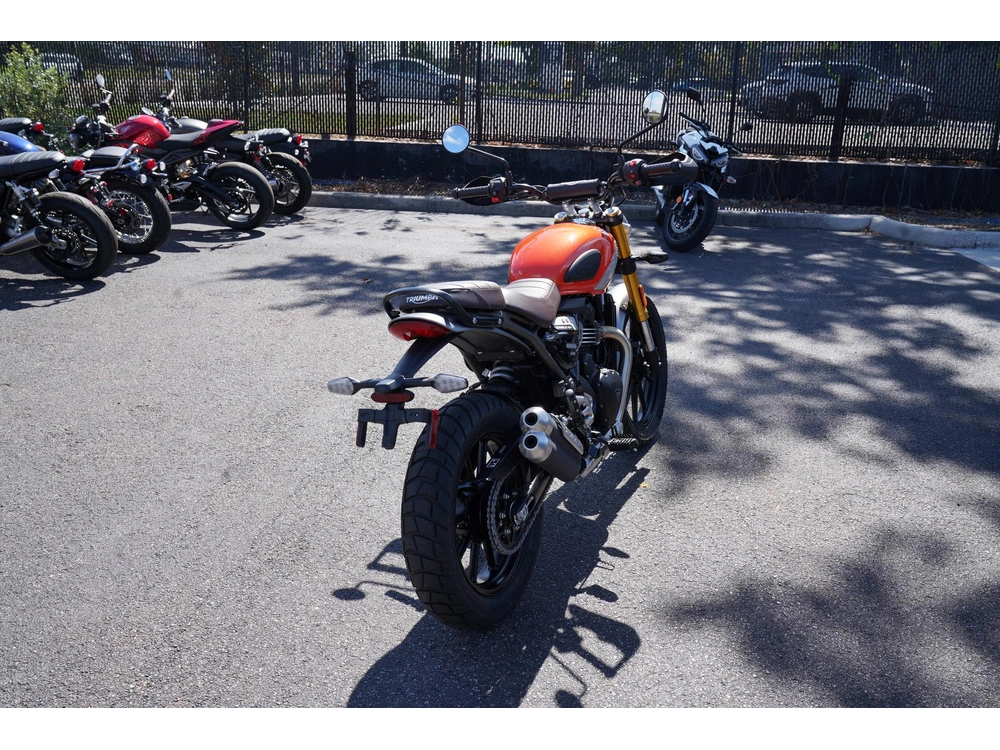 2026 Triumph Scrambler 400 X alt