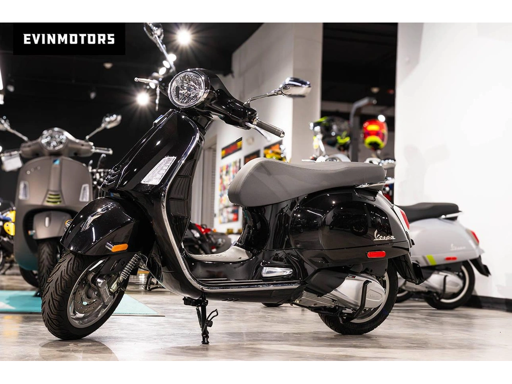 2025 Vespa Gts 310