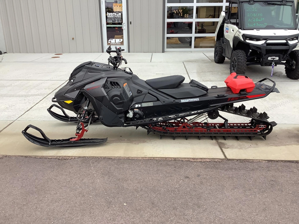 2025 Ski-doo Summit Adrenaline With Edge Package 850 E-tec® 165 3.0 Turbo R alt