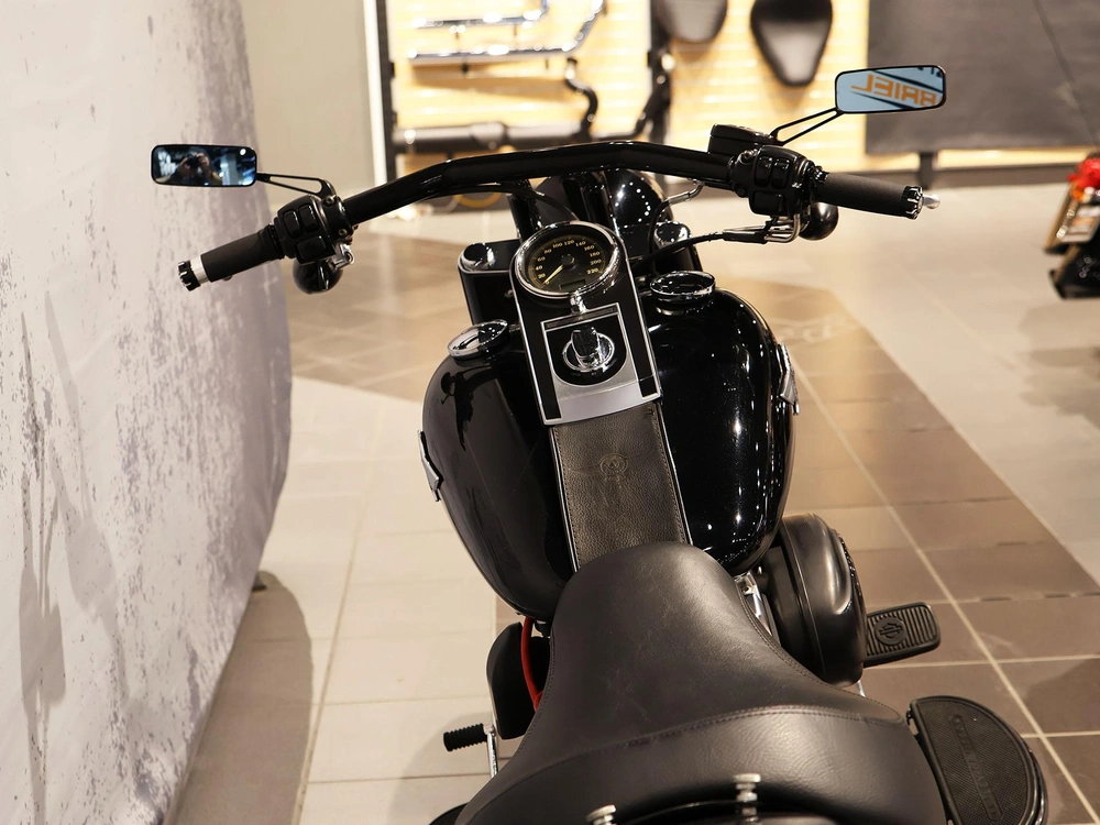 Harley-davidson Fat Boy Lo Flstf 2011