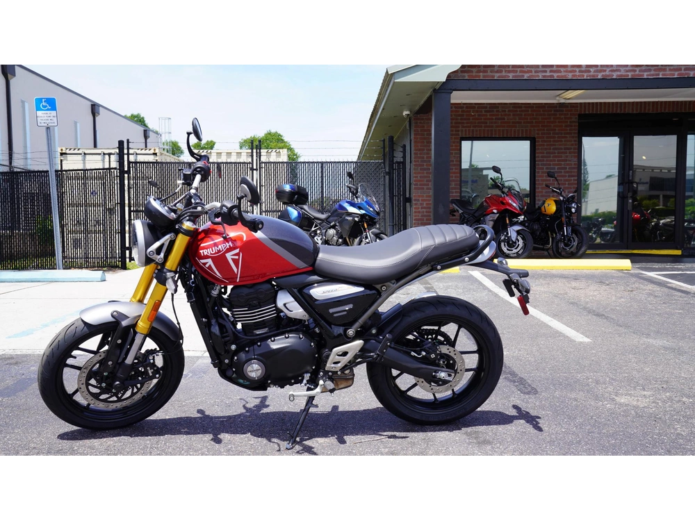 2026 Triumph Speed 400 alt