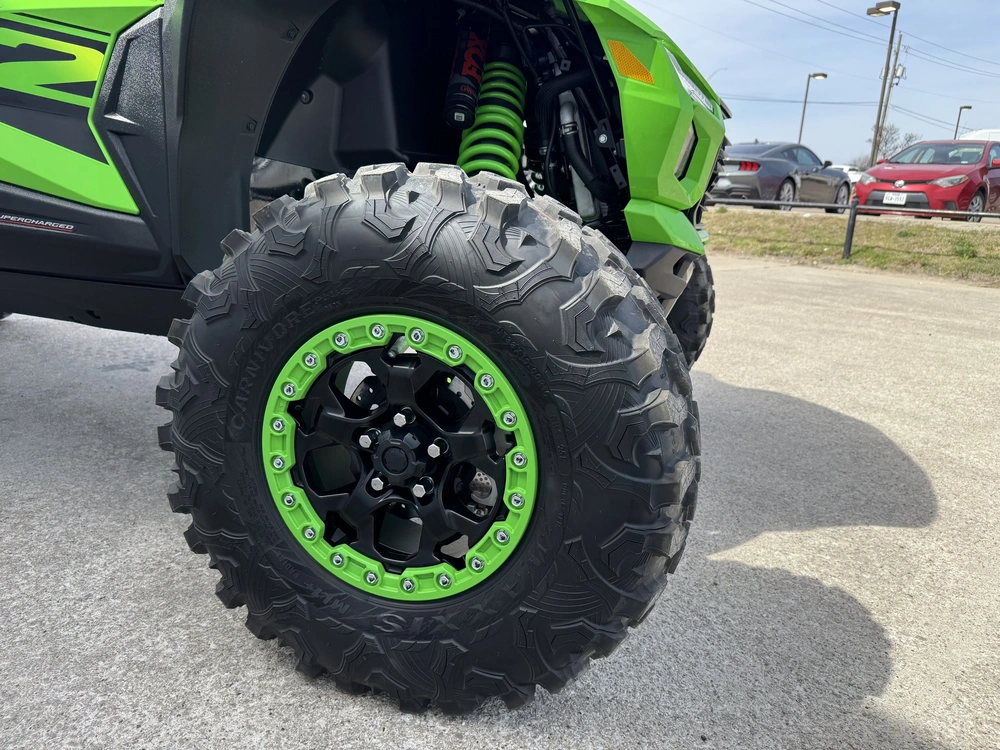 2026 Kawasaki Teryx 5 H2 Deluxe Es