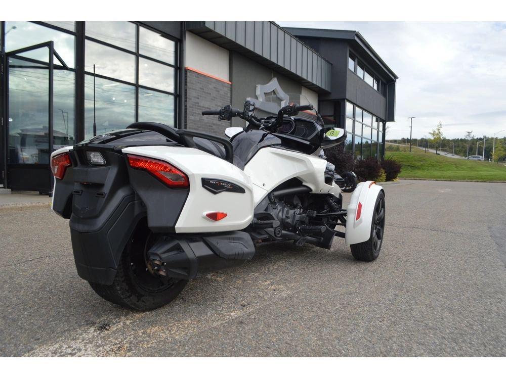 Can-am F3t 2019 alt