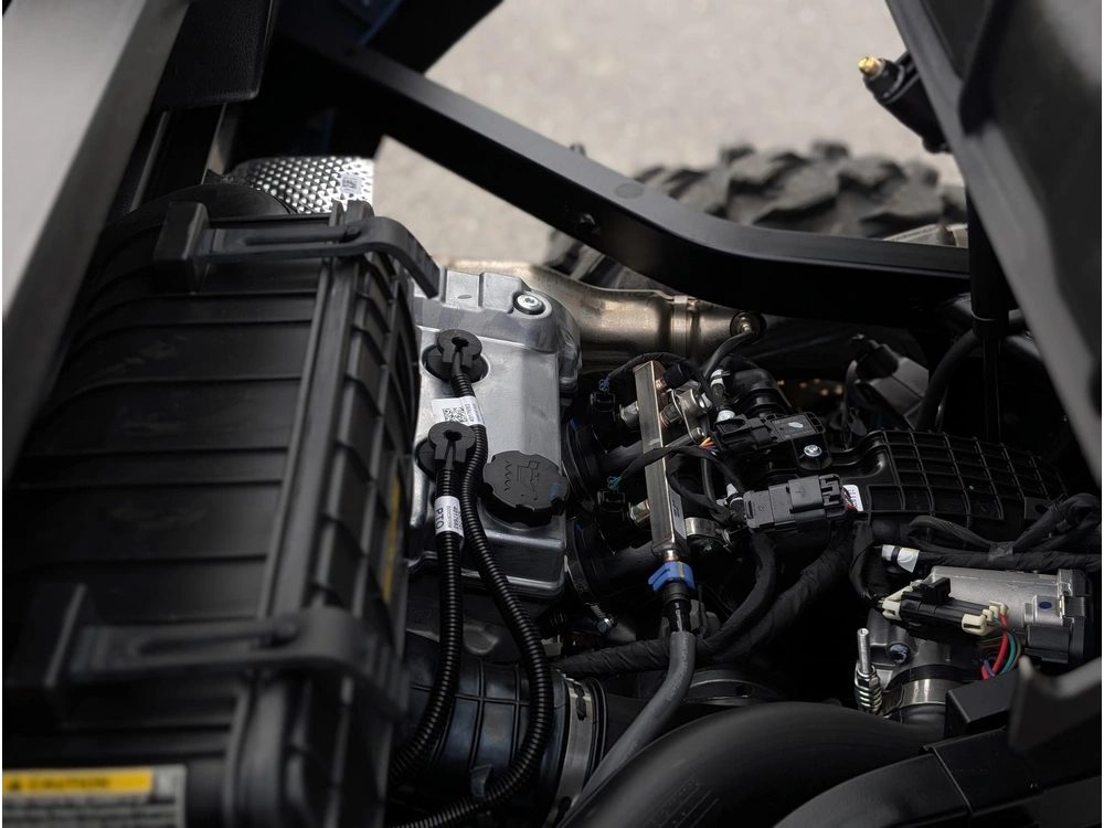 2026 Polaris General 1000 Premium Zenith Blue Côte À Côte Travail Sport Polyvalent Benne Performance Sentier Transport Remorquage Chasse Bois Suspension Haut De Gamme Commander Teryx Wolverine Rmax alt