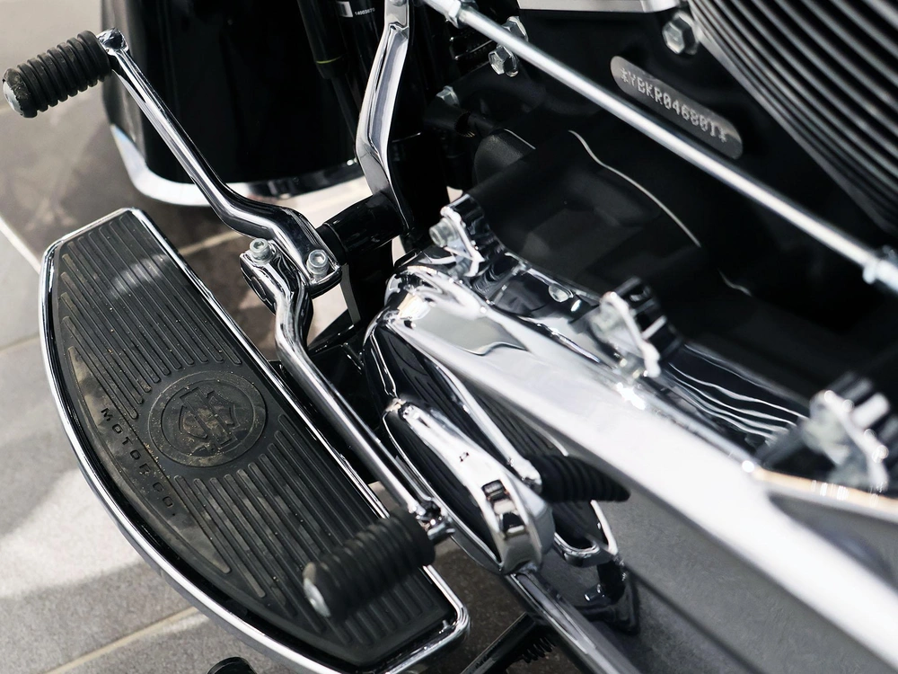 Harley-davidson Heritage Flhcs 2024 alt