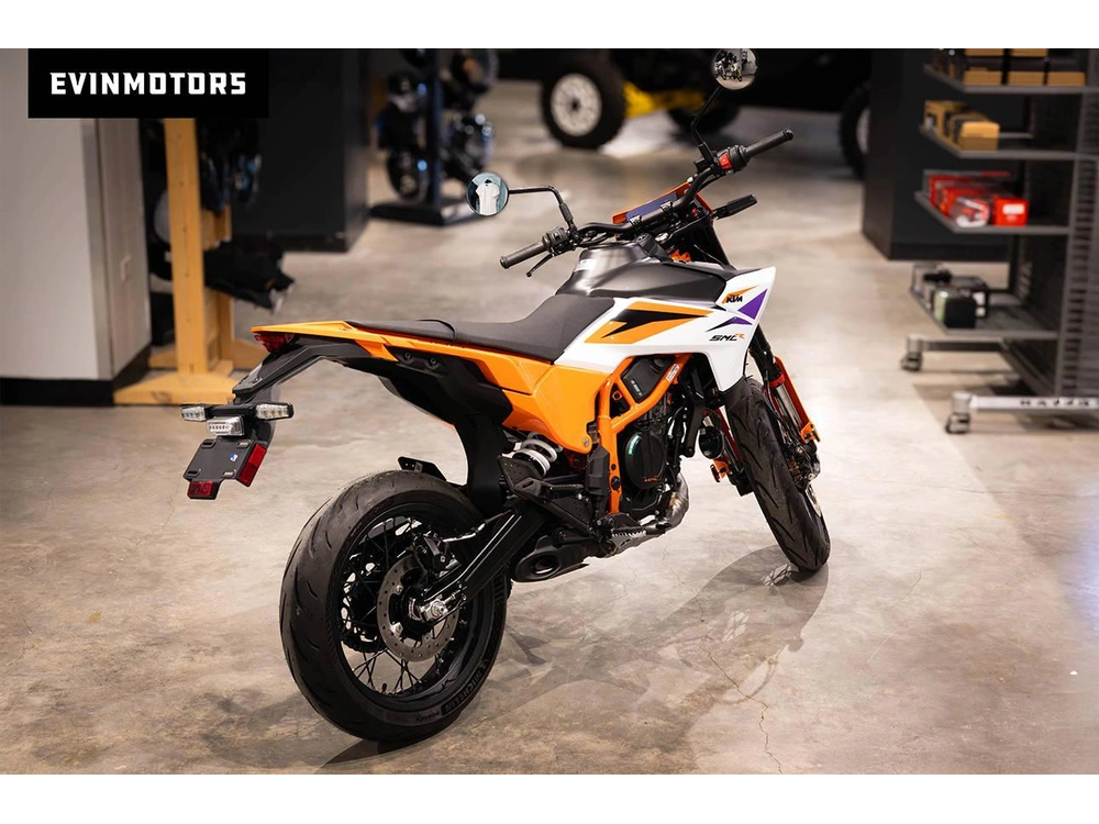 2025 Ktm 390 Smc R