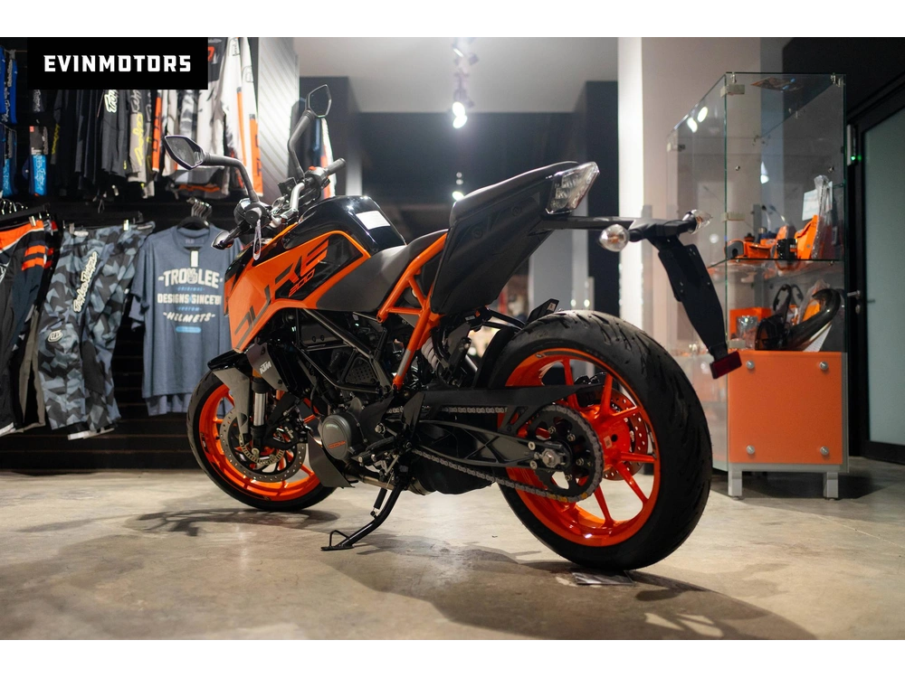 2023 Ktm 200 Duke