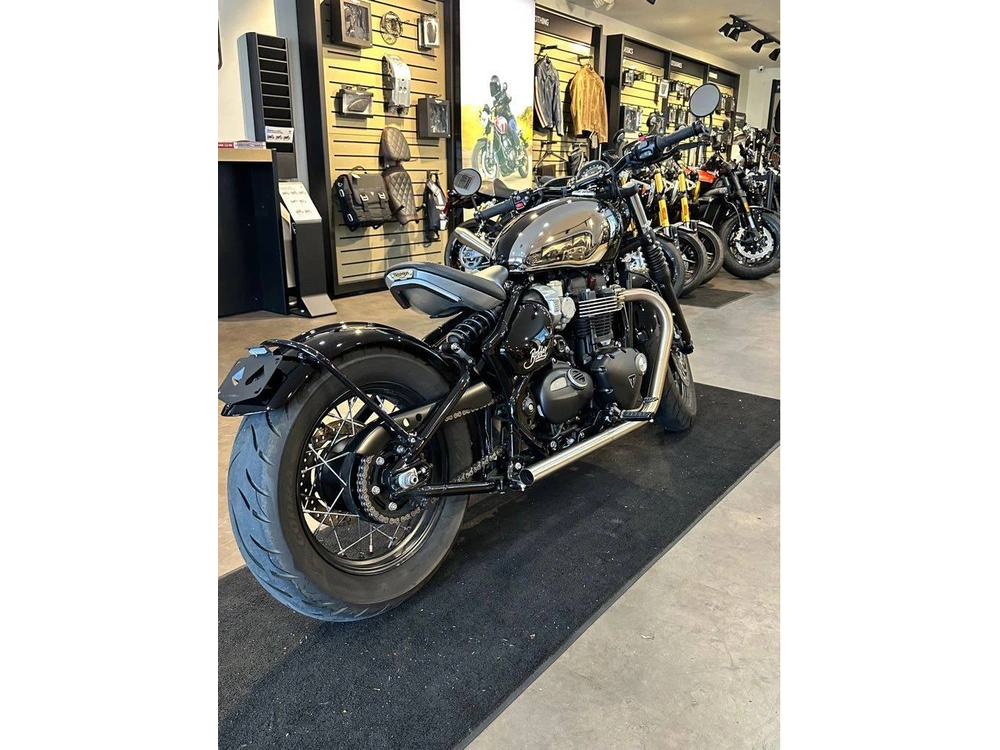 2023 Triumph Bonneville Bobber Chrome Edition alt