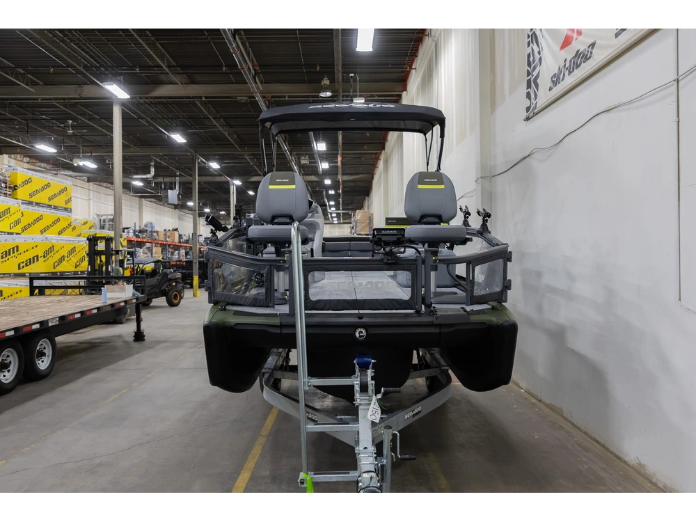 2026 Sea-doo Switch Fish 21 300hp 54tb alt