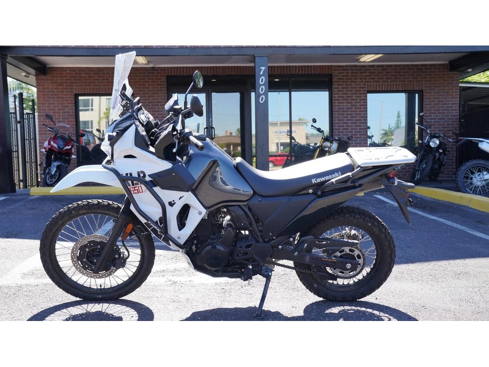 2024 Kawasaki Klr 650s alt