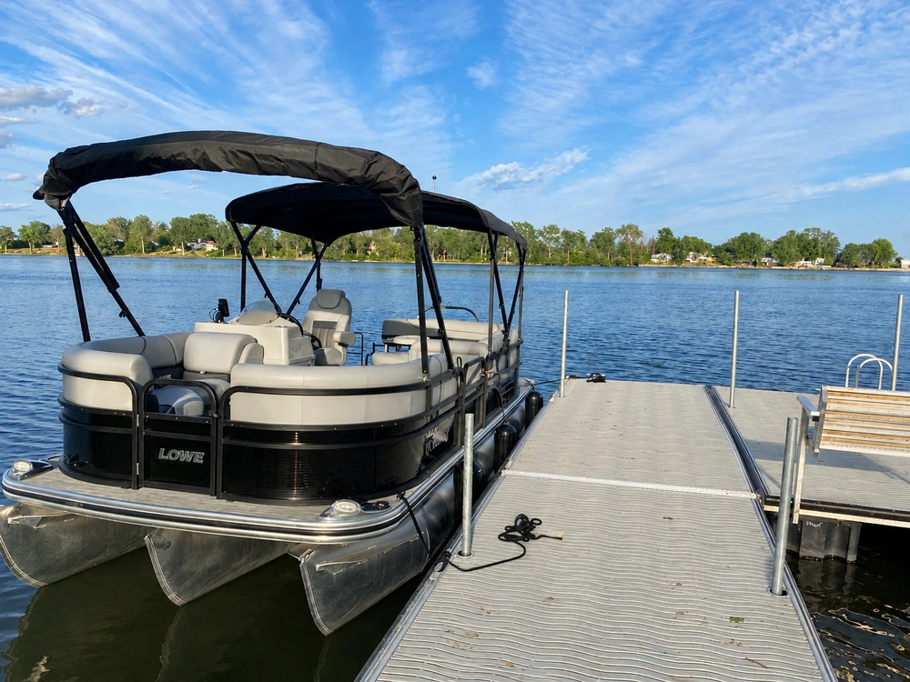 Lowe Boats Ss 210 Cl 2020 alt